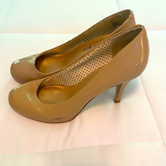 Madden Girl Getta Platform Pumps 6” Natural Stiletto High Heel, size 8.5 - Picture 3 of 6